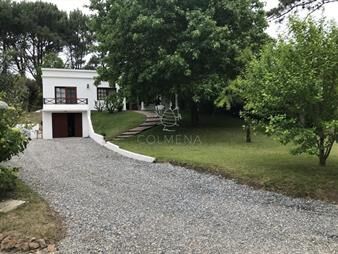 https://www.gallito.com.uy/agradable-casa-en-zona-muy-tranquila-y-arbolada-inmuebles-22909747