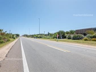 https://www.gallito.com.uy/terreno-punta-piedra-sobre-ruta-inmuebles-26580473