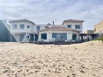 https://web5.gallito.com.uy/alquiler-temporal-casa-5-dormitorios-punta-piedras-manant-inmuebles-24235920