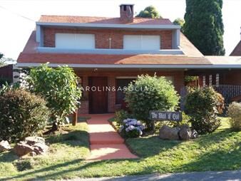 https://web5.gallito.com.uy/casa-de-4-dormitorios-en-venta-en-mansa-punta-del-este-inmuebles-25116504