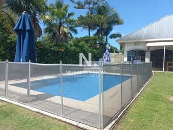 https://web5.gallito.com.uy/vende-casa-de-3-dormitorios-totalmente-reformada-con-pisci-inmuebles-26246533