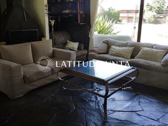 https://web5.gallito.com.uy/casa-en-pinares-4-dormitorios-inmuebles-25553463