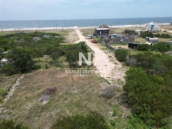 https://web5.gallito.com.uy/lote-en-venta-en-santa-monica-jose-ignacio-a-100-metros-inmuebles-24988479