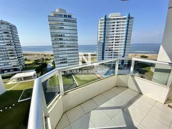 https://web5.gallito.com.uy/oportunidad-de-vida-impecable-en-torre-marina-ii-inmuebles-24737528