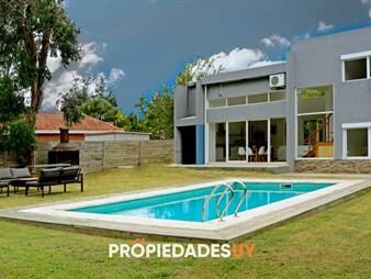 https://web5.gallito.com.uy/casa-en-venta-en-barrio-marly-de-3-dormitorios-inmuebles-26689995