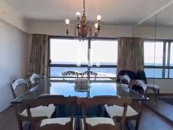 https://www.gallito.com.uy/apartamento-en-peninsula-punta-del-este-de-4-dormitorios-a-inmuebles-26696434