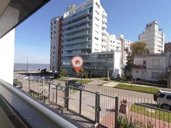 https://web5.gallito.com.uy/alquiler-de-monoambiente-terraza-garaje-vista-al-mar-malvi-inmuebles-26684786