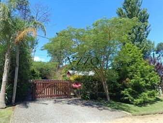 https://web5.gallito.com.uy/hermosa-casa-en-amplio-terreno-inmuebles-26620439