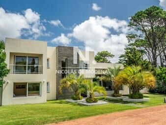 https://web5.gallito.com.uy/casa-en-barrio-privado-boulevard-park-punta-del-este-inmuebles-24987327