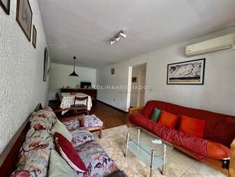 https://web5.gallito.com.uy/apartamento-en-venta-de-2-dormitorios-en-coral-tower-punta-inmuebles-26233690