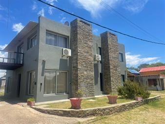 https://www.gallito.com.uy/venta-de-2-casas-en-punta-del-diablo-rocha-inmuebles-26073136