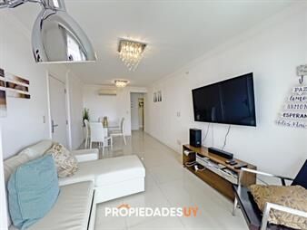 https://web5.gallito.com.uy/apartamento-en-venta-y-alquiler-en-mansa-punta-del-este-2-inmuebles-24654385