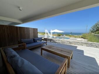 https://www.gallito.com.uy/en-venta-apartamento-en-manantiales-de-3-dormitorios-con-v-inmuebles-26753941