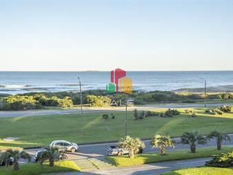 https://web5.gallito.com.uy/departamento-en-venta-frente-al-mar-torre-lobos-playa-bra-inmuebles-24940516