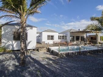 https://web5.gallito.com.uy/casa-de-3-dormitorios-dependencia-en-club-del-mar-punta-inmuebles-26592164