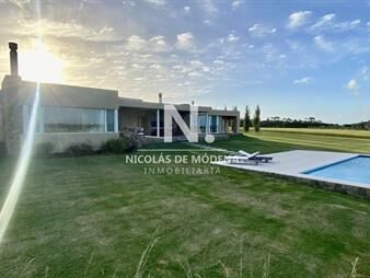 https://web5.gallito.com.uy/preciosa-casa-en-construccion-tradicional-3-dormitorios-en-inmuebles-25485609