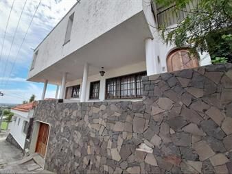 https://www.gallito.com.uy/venta-de-casa-en-ciudad-de-rivera-inmuebles-25729864