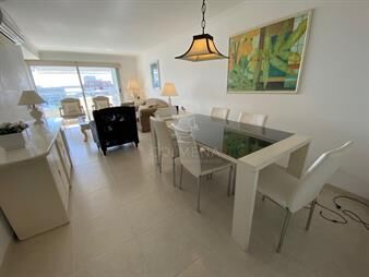https://www.gallito.com.uy/apartamento-en-venta-playa-mansa-2-dormitorios-inmuebles-22911029