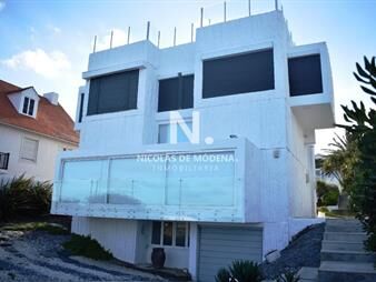 https://web5.gallito.com.uy/casa-en-venta-con-vista-al-mar-inmuebles-24987350