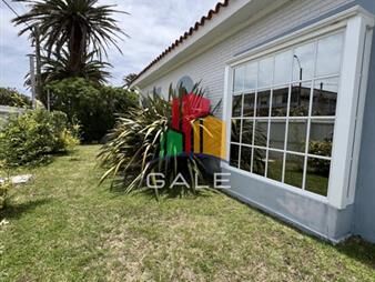 https://web5.gallito.com.uy/venta-de-casa-espectacular-zona-faro-punta-del-este-inmuebles-26809068