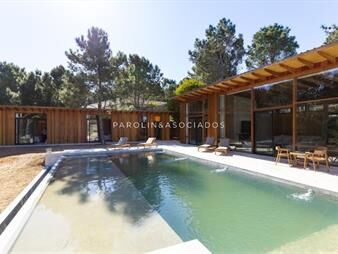 https://www.gallito.com.uy/casa-en-venta-de-5-dormitorios-en-laguna-escondida-inmuebles-26809159
