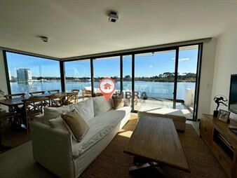 https://web5.gallito.com.uy/alquiler-casa-de-3-dormitorios-cochera-sin-gastos-carrasco-inmuebles-26810202