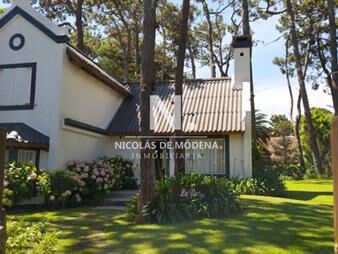 https://web5.gallito.com.uy/casa-en-venta-de-3-dormitorios-en-aidy-grill-punta-del-es-inmuebles-26089618