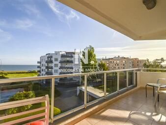 https://web5.gallito.com.uy/excelente-apartamento-de-tres-dormitorios-frente-al-mar-p-inmuebles-25033294