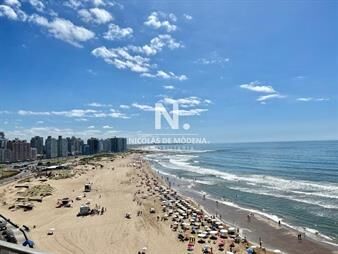 https://web5.gallito.com.uy/apartamento-de-un-dormitorio-en-venta-en-punta-del-este-pl-inmuebles-25047051