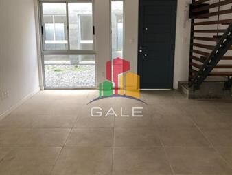 https://web5.gallito.com.uy/hermoso-duplex-en-maldonado-bajo-de-precio-inmuebles-25573868