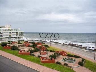 https://www.gallito.com.uy/departamento-de-3-dormitorio-con-parrillero-en-venta-ulti-inmuebles-25682953