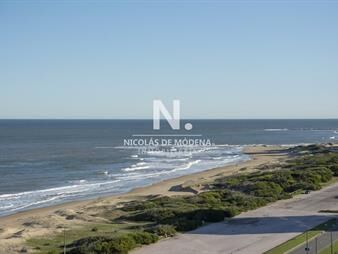 https://web5.gallito.com.uy/apartamento-de-3-dormitorios-en-torre-lobos-frente-al-mar-inmuebles-24988203
