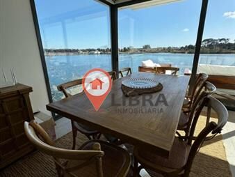 https://web5.gallito.com.uy/esplendida-casa-de-3-dorm-con-cochera-sin-gc-inmuebles-26869131