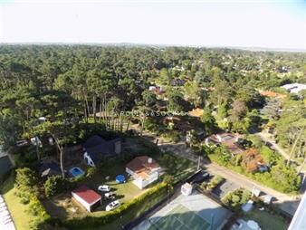 https://web5.gallito.com.uy/apartamento-en-venta-en-edificio-bellagio-punta-este-inmuebles-19000557