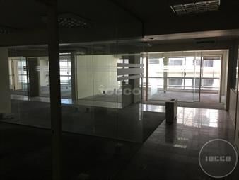 https://web5.gallito.com.uy/oficina-en-ciudad-vieja-edificio-presidente-6°-piso-inmuebles-20773797