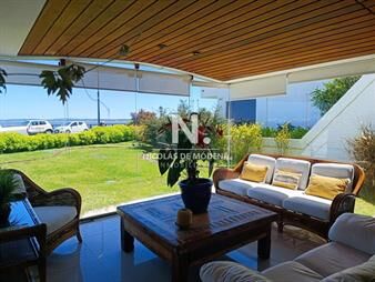 https://web5.gallito.com.uy/venta-apartamento-3-dormitorios-en-suite-peninsula-punta-inmuebles-26495482