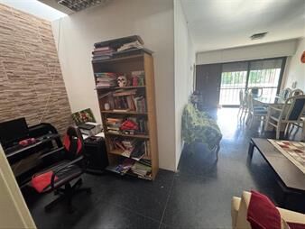 https://web5.gallito.com.uy/venta-de-casa-ph-duplex-gemela-3-dormitorios-malvin-sur-inmuebles-26875439