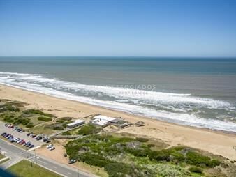 https://web5.gallito.com.uy/apartamento-en-venta-en-piso-alto-en-edificio-le-parc-iii-inmuebles-26528834