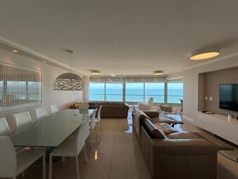 https://web5.gallito.com.uy/espectacular-departamento-en-primera-linea-de-la-brava-inmuebles-26830655