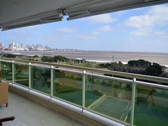 https://web5.gallito.com.uy/apartamento-en-venta-de-3-dormitorios-en-coral-tower-punta-inmuebles-25004570