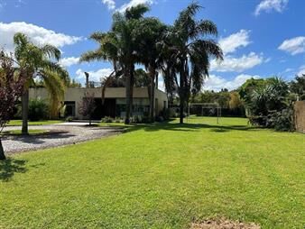https://www.gallito.com.uy/venta-casa-4-dormitorios-gran-terreno-pinar-sur-inmuebles-26026858