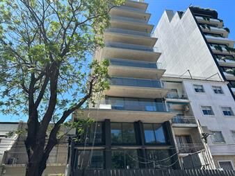 https://web5.gallito.com.uy/venta-apartamento-de-2-dormitorios-con-patio-en-uno-golf-inmuebles-26907293