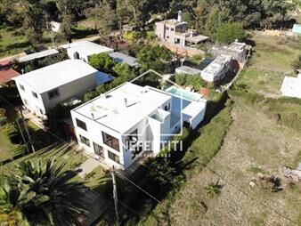 https://www.gallito.com.uy/venta-casa-3-dormitorios-a-pasos-del-mar-sauce-de-portezuel-inmuebles-26125986