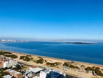 https://web5.gallito.com.uy/apartamento-en-venta-de-3-dormitorios-en-le-jardin-punta-d-inmuebles-19879200