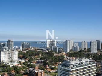 https://web5.gallito.com.uy/vende-apartamento-en-piso-alto-torre-icon-aidy-grill-pun-inmuebles-25035278