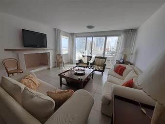 https://web5.gallito.com.uy/primera-linea-sobre-playa-brava-inmuebles-25035787
