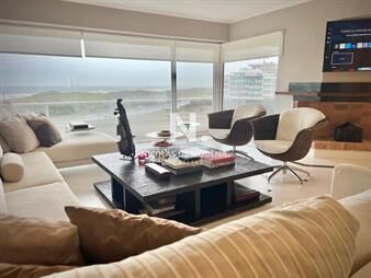 https://web5.gallito.com.uy/espectacular-departamento-en-venta-frente-al-mar-penthouse-inmuebles-25034478
