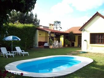 https://web5.gallito.com.uy/excelente-casa-en-venta-y-alquiler-4-dormitorios-inmuebles-24713089