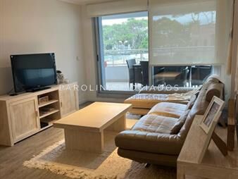 https://web5.gallito.com.uy/apartamento-de-3-dormitorios-en-edificio-forest-tower-ii-p-inmuebles-24926540