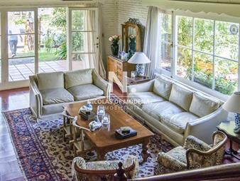 https://web5.gallito.com.uy/vende-casa-de-3-dormitorios-en-playa-mansa-con-amplio-terr-inmuebles-25035098